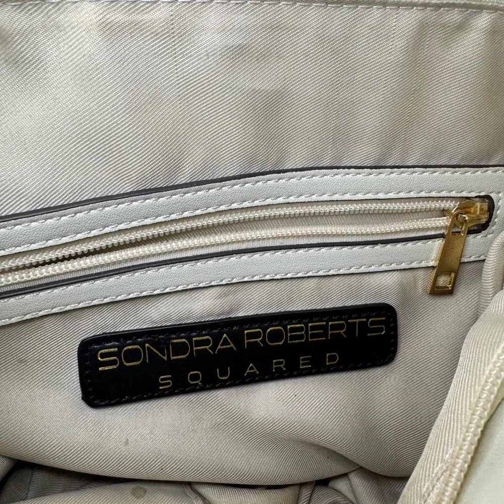 Sondra Roberts Elegant Cream Shoulder Bag